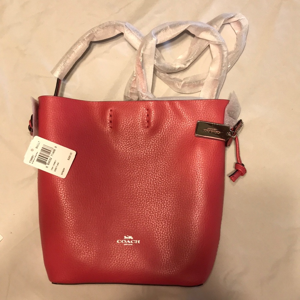 Authentic Coach Drby Crossbody (NWT)